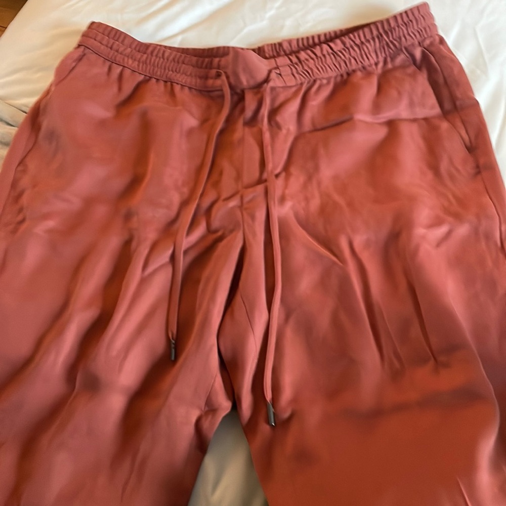 Banana Republic burnt orange/melon colored tencel cropped pants with draw string
